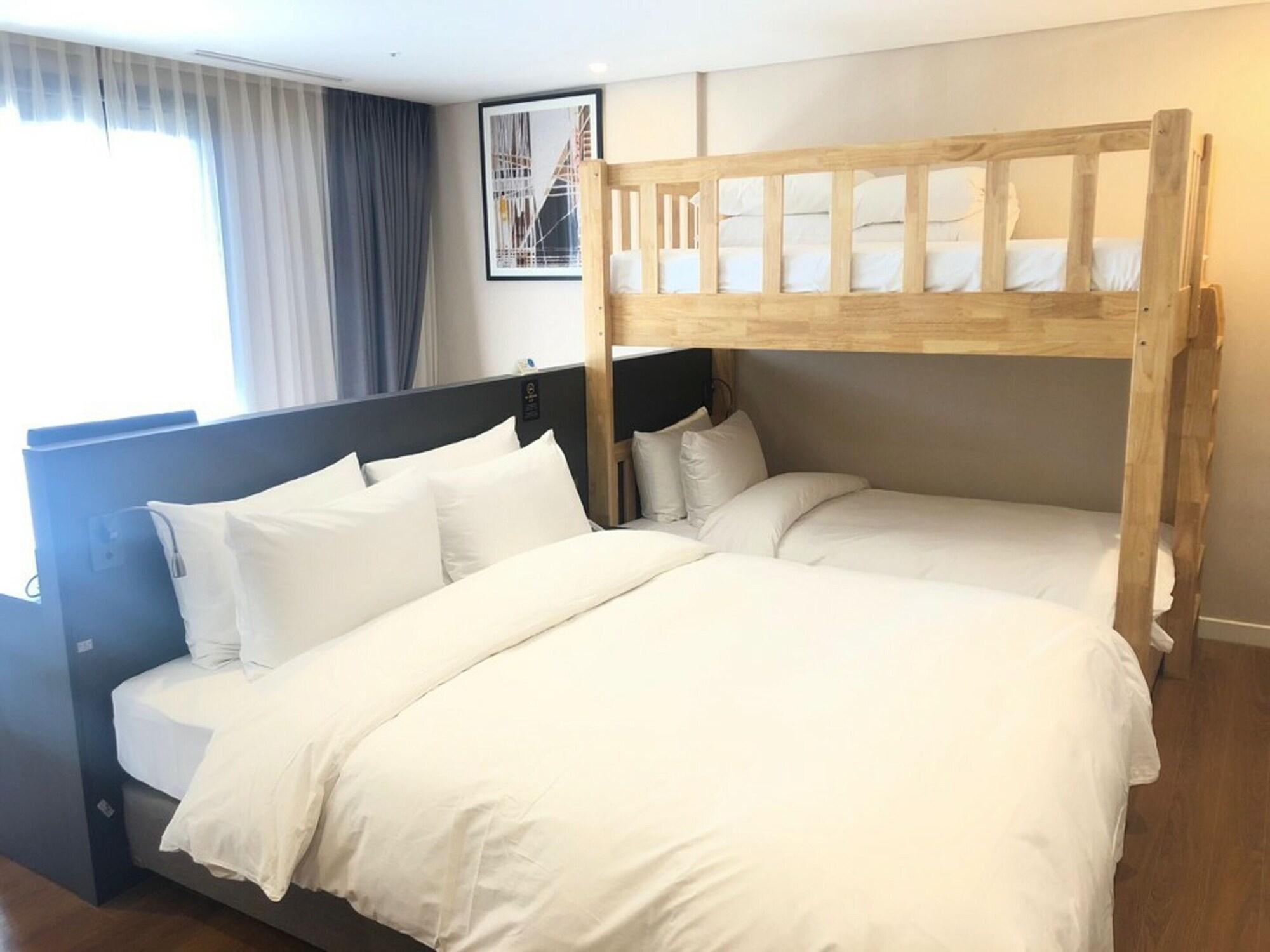 Arban City Hotel Puszan Kültér fotó
