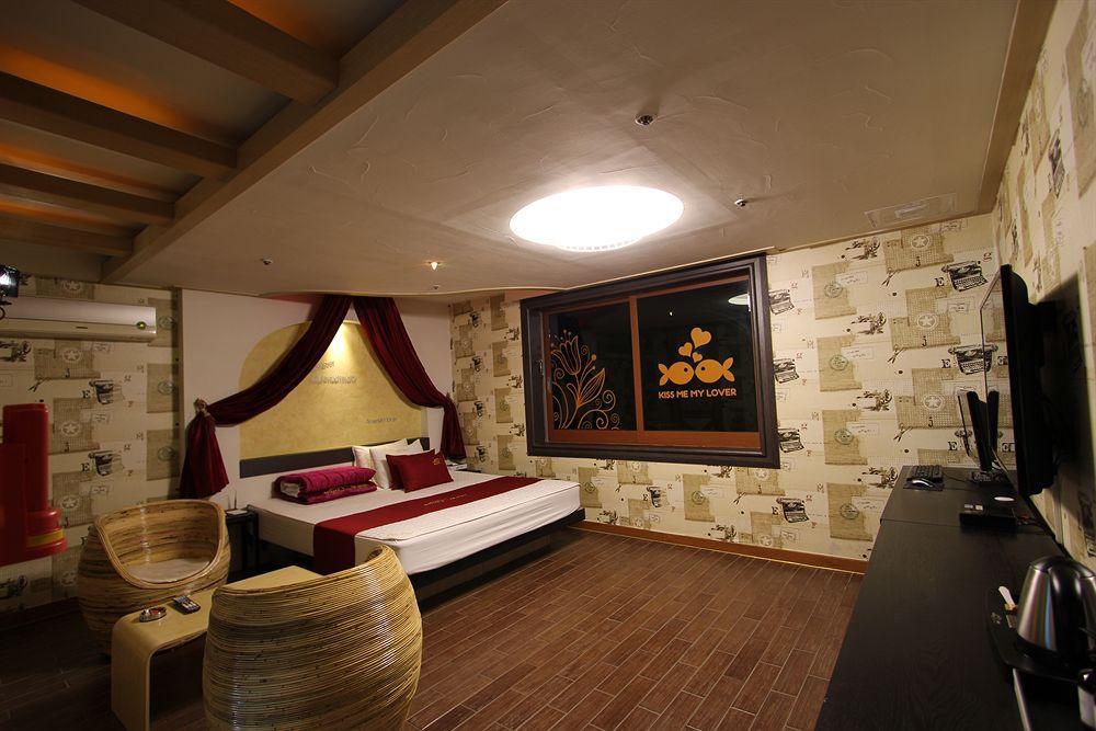 Arban City Hotel Puszan Kültér fotó