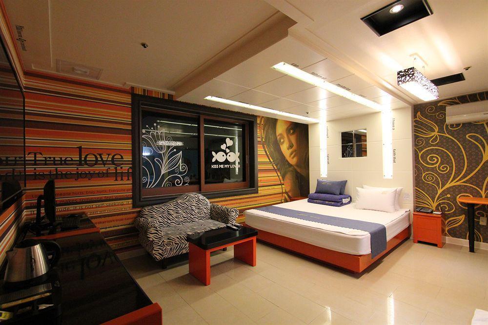 Arban City Hotel Puszan Kültér fotó