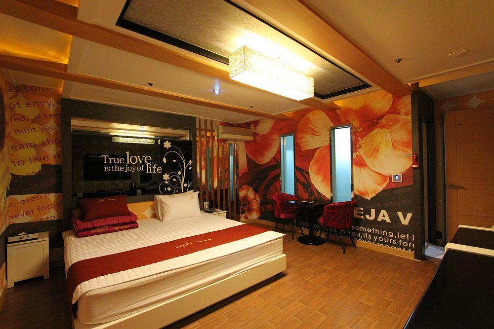 Arban City Hotel Puszan Kültér fotó